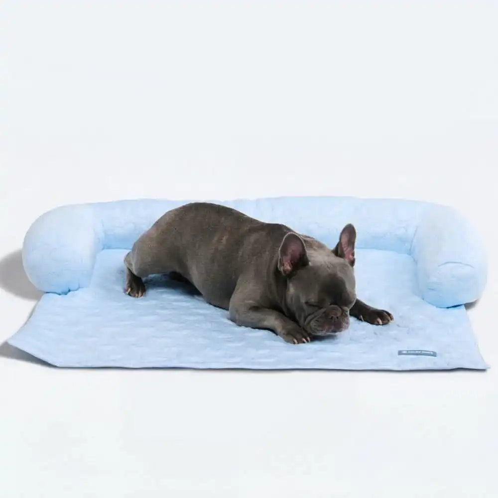 Frostcore™ Cooling Couch Cover Dog Bed